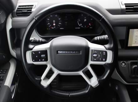 Land Rover - Defender