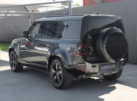 Land Rover - Defender