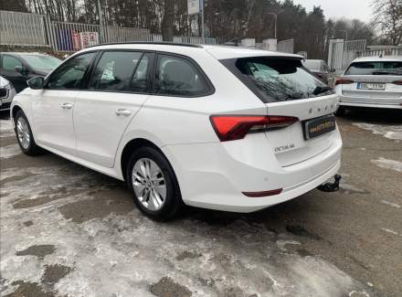 Škoda - Octavia