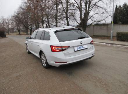 Škoda - Superb