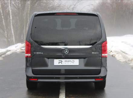 Mercedes-Benz - V-class