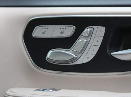 Mercedes-Benz - V-class