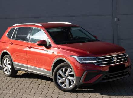 Volkswagen - Tiguan