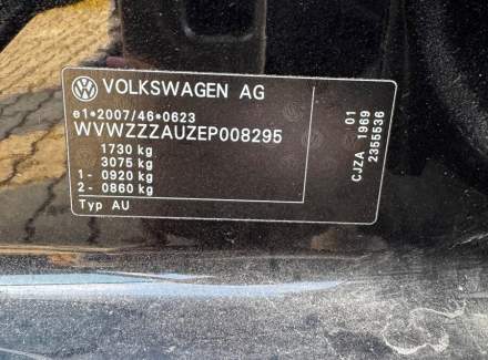 Volkswagen - Golf