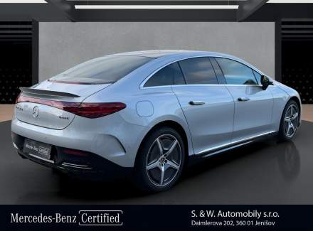 Mercedes-Benz - EQE
