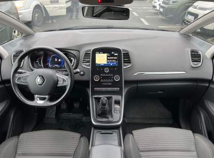 Renault - Scenic