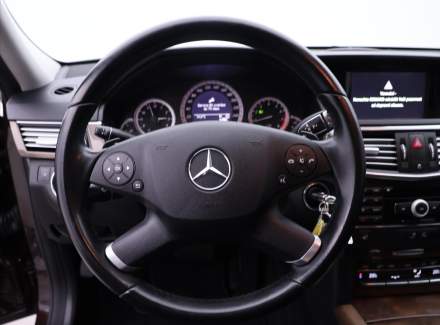 Mercedes-Benz - E-class