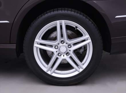 Mercedes-Benz - E-class