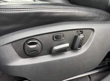 Volkswagen - Touareg