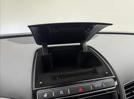 Volkswagen - Touareg