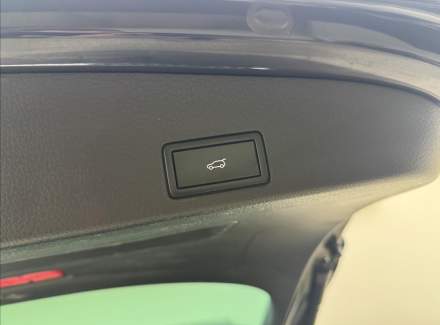 Volkswagen - Touareg