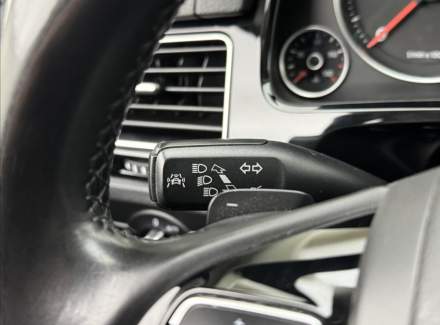 Volkswagen - Touareg