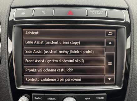 Volkswagen - Touareg