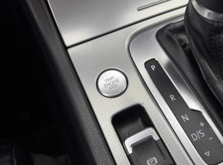 Volkswagen - Touareg