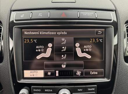 Volkswagen - Touareg