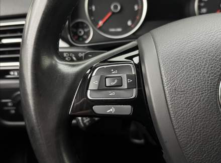 Volkswagen - Touareg