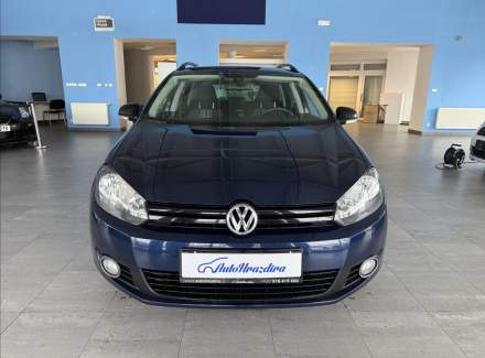 Volkswagen - Golf