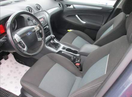 Ford - Mondeo