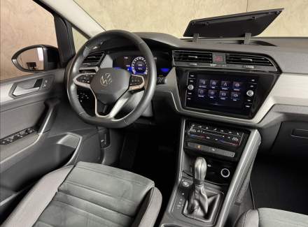 Volkswagen - Touran