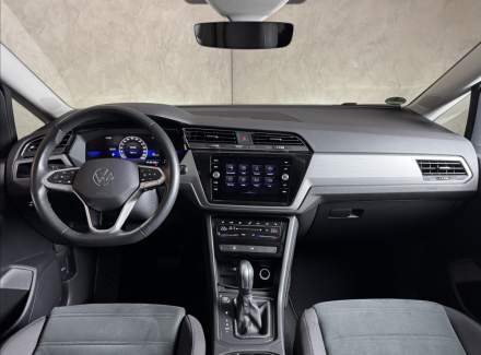 Volkswagen - Touran