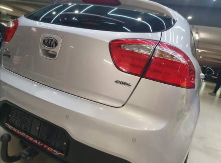 Kia - Rio