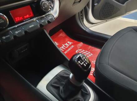 Kia - Rio