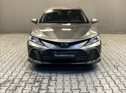 Toyota - Camry