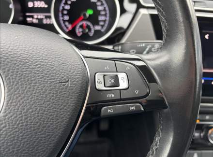 Volkswagen - Touran