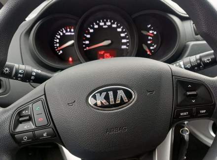 Kia - Rio