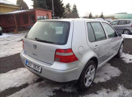 Volkswagen - Golf