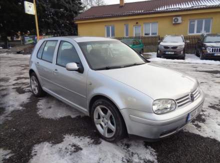 Volkswagen - Golf