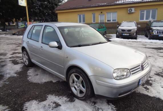 Volkswagen - Golf