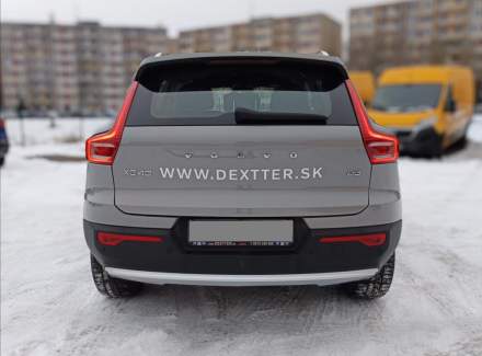 Volvo - XC40