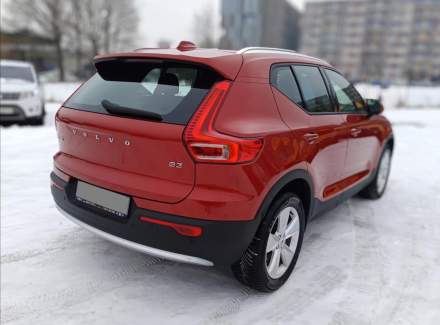 Volvo - XC40