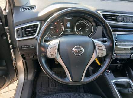 Nissan - Qashqai
