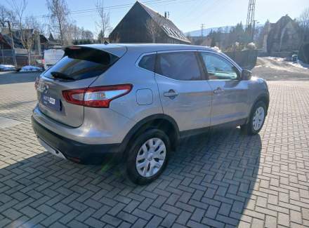 Nissan - Qashqai