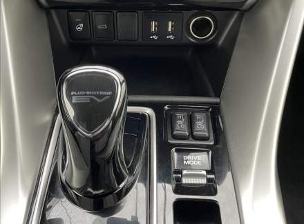 Mitsubishi - Eclipse Cross