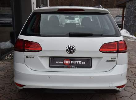 Volkswagen - Golf