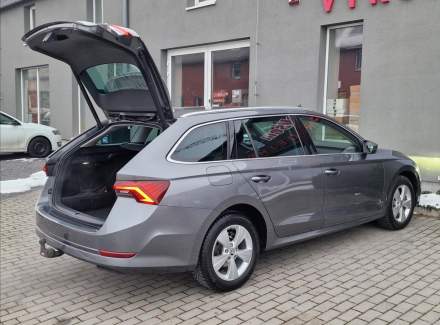 Škoda - Octavia