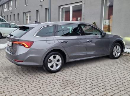 Škoda - Octavia