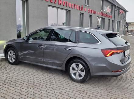 Škoda - Octavia