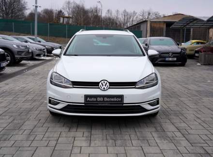 Volkswagen - Golf