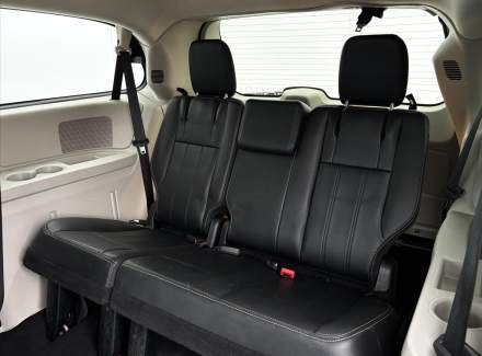 Chrysler - Town & Country