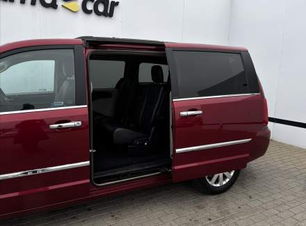 Chrysler - Town & Country