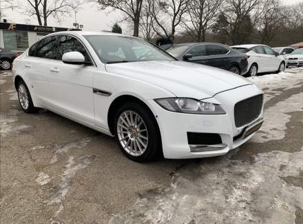 Jaguar - XF