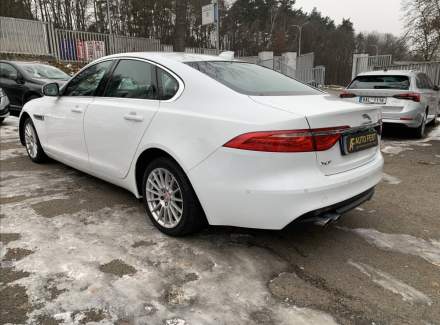 Jaguar - XF