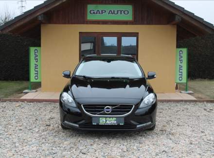 Volvo - V40