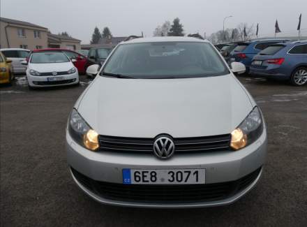Volkswagen - Golf