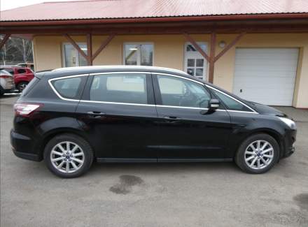 Ford - S-MAX