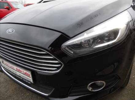 Ford - S-MAX